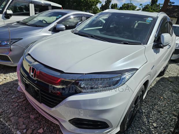 Honda Vezel 2020 White