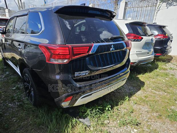 Mitsubishi Outlander 2019 Black