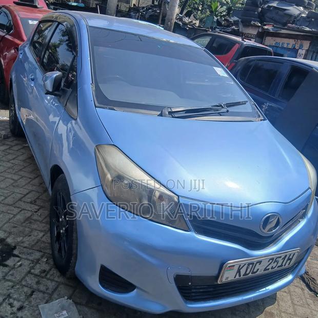 Toyota Vitz 2014 Blue