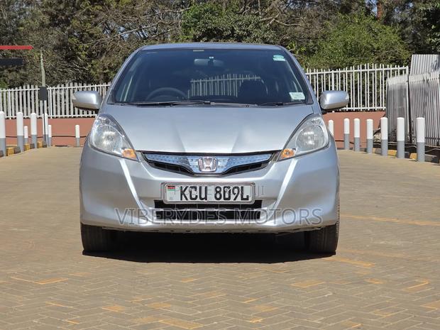 Honda Fit 2012 Silver