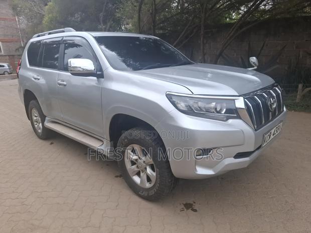 Toyota Land Cruiser Prado 2012 Silver