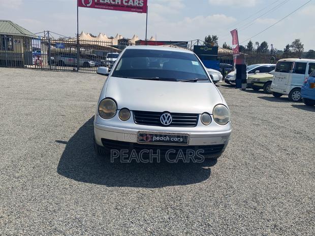 Volkswagen Polo 2005 Silver