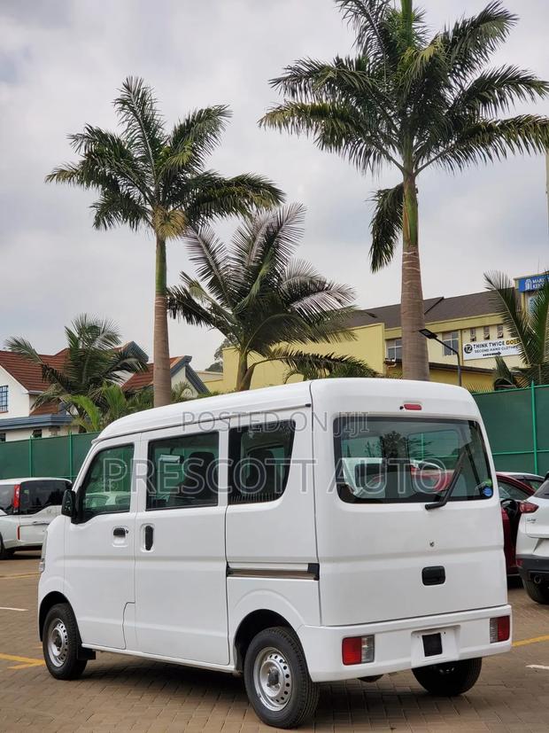 Suzuki Every Wagon 2019 White