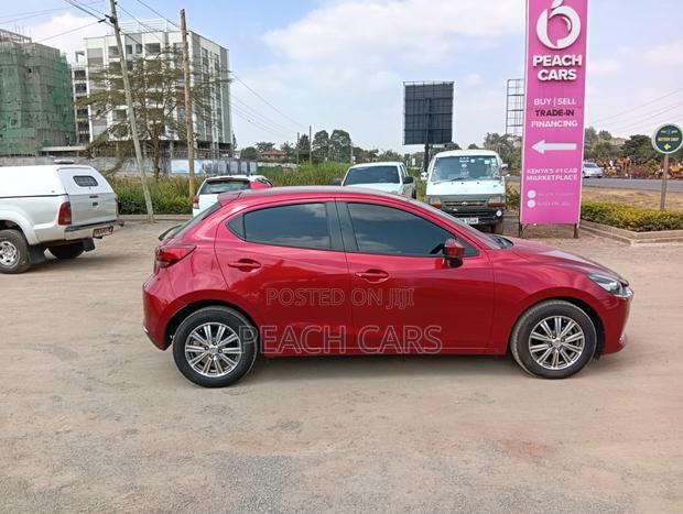 Mazda 2 2019 Red