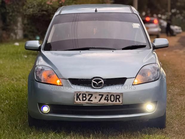 Mazda Demio 2007 Blue