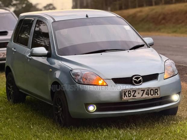 Mazda Demio 2007 Blue