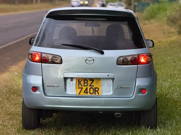 Mazda Demio 2007 Blue