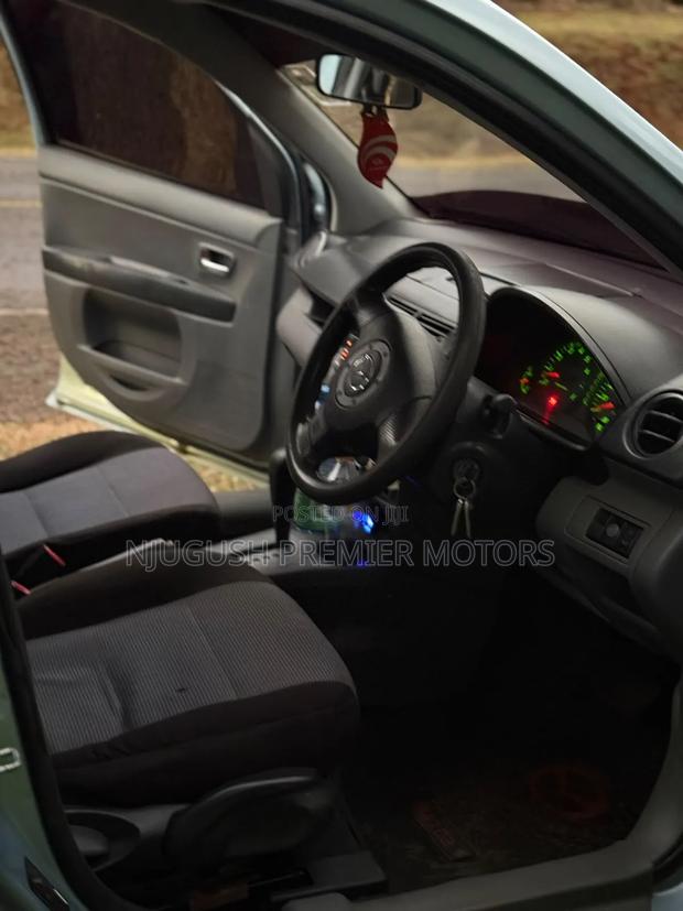 Mazda Demio 2007 Blue