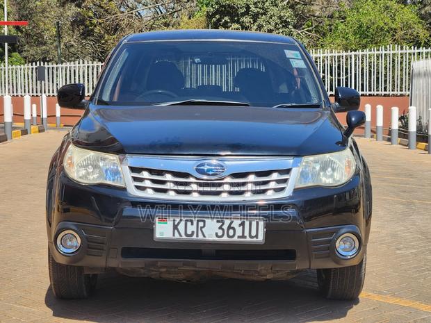 Subaru Forester 2012 Black