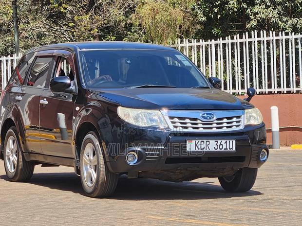 Subaru Forester 2012 Black