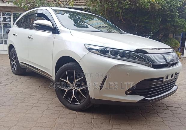 Toyota Harrier 2019 White