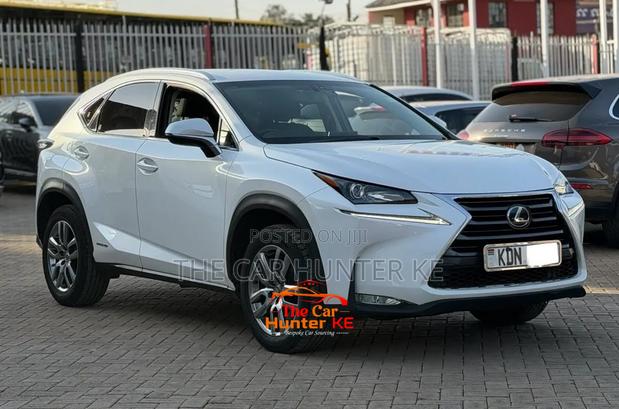 Lexus NX 2016 Pearl