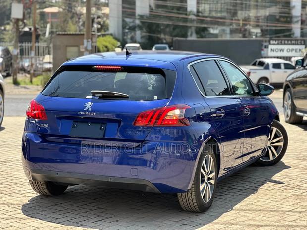 Peugeot 308 2019 Blue