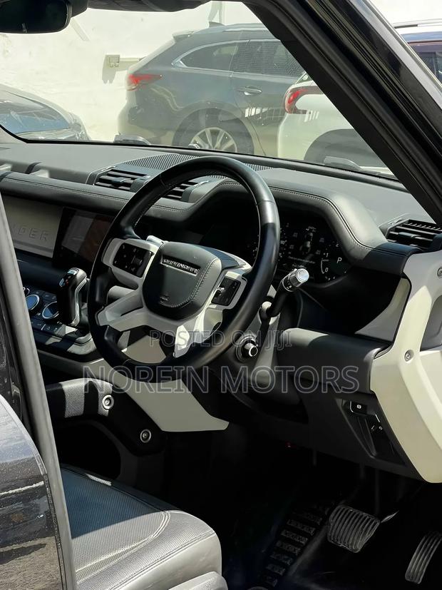 Land Rover Defender 2020 Black