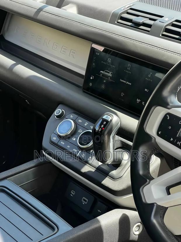 Land Rover Defender 2020 Black