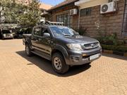 Toyota Hilux 2.5 D-4D 4X4 SRX 2010 Gray for sale