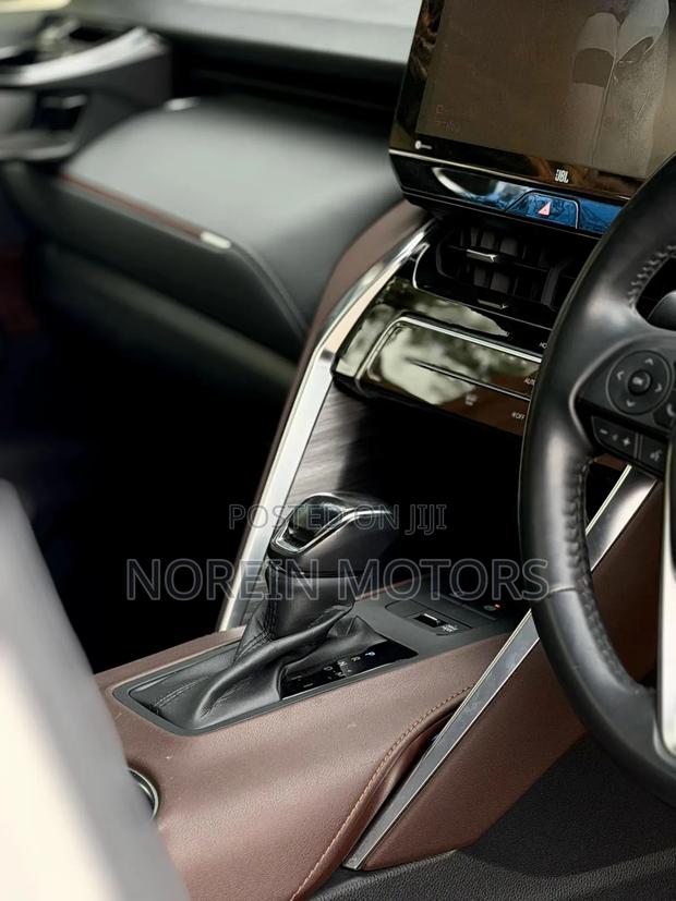 Toyota Harrier 2020 White
