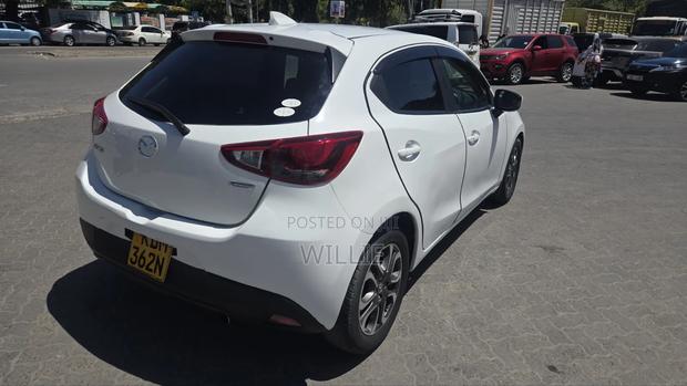 Mazda Demio 2016 White