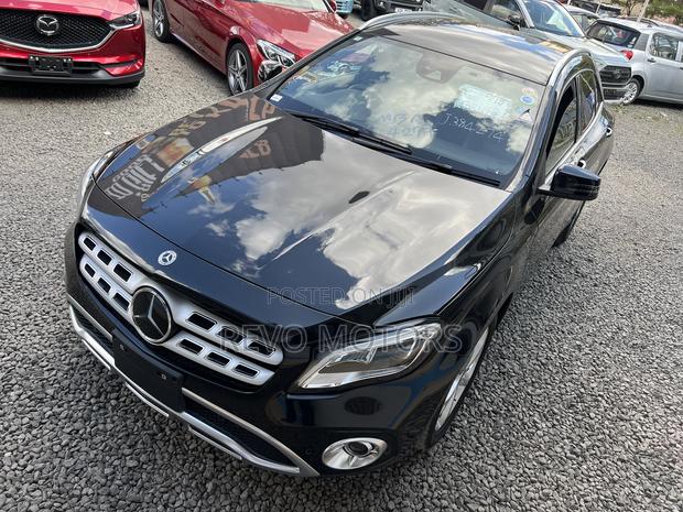 Mercedes-Benz GLA-Class 2018 Black