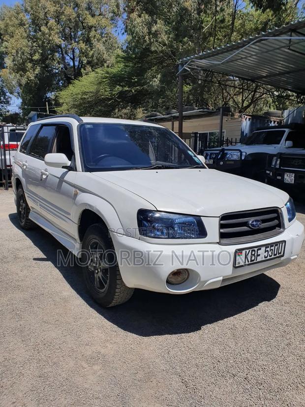 Subaru Forester 2004 White