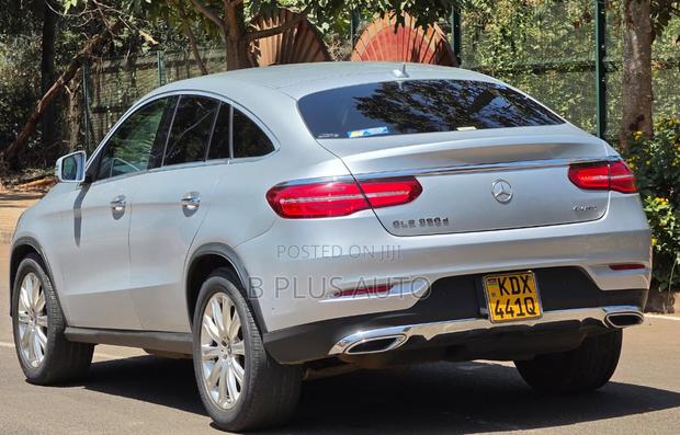 Mercedes-Benz 350D 2015 Silver