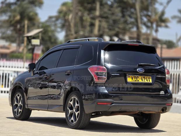 Subaru Forester 2015 Black