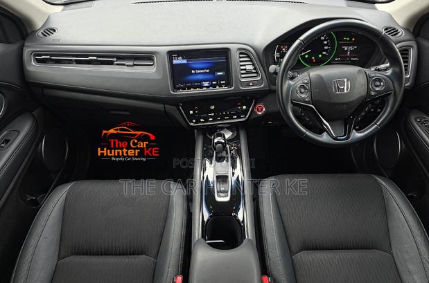 Honda Vezel 1.5 Hybrid 2WD 2019 Black