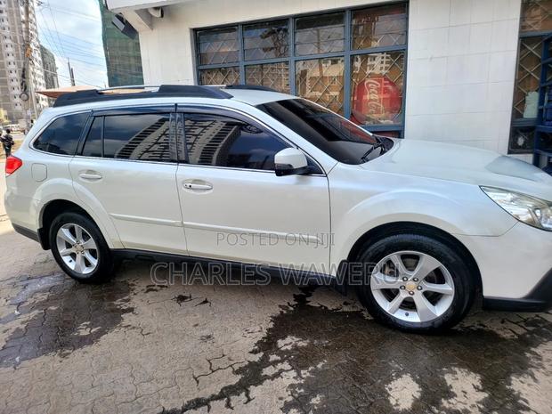 Subaru Outback 2015 White