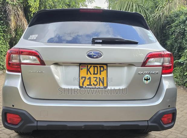 Subaru Outback 2016 Brown
