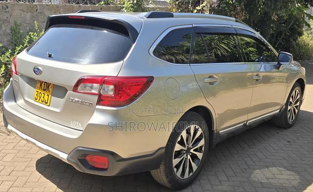 Subaru Outback 2015 Silver