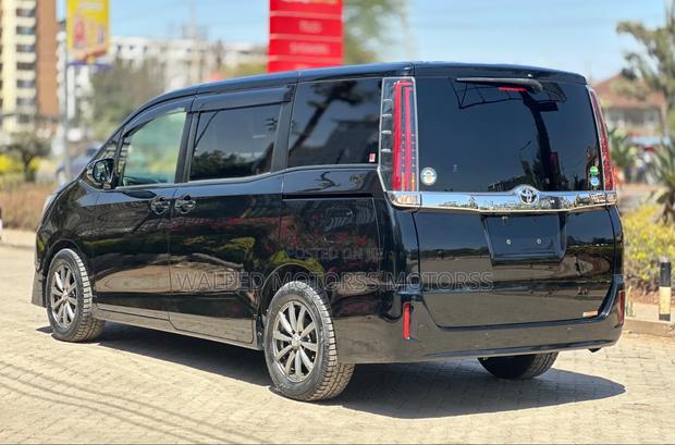 Toyota Noah 2019 Black