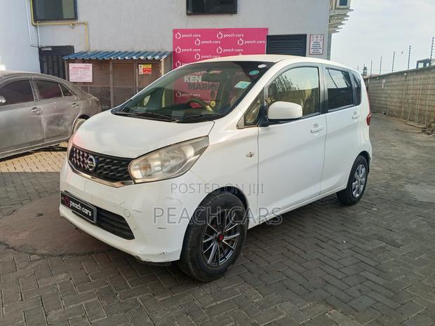 Nissan Dayz 2015 White