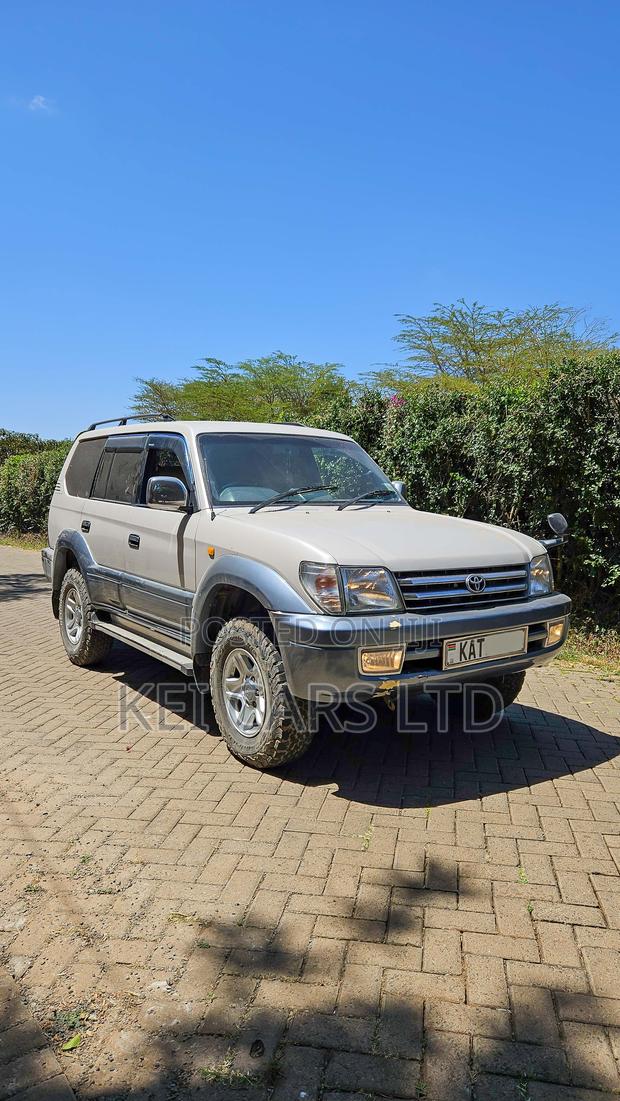 Toyota Land Cruiser Prado 3.0 TD 1998 Beige