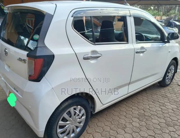 Daihatsu Mira 2018 White
