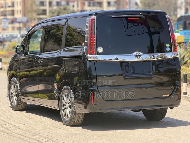Toyota Noah 2019 Black