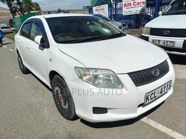 Toyota Axio 2010 White