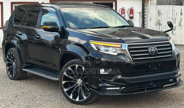 Toyota Land Cruiser 2019 Black