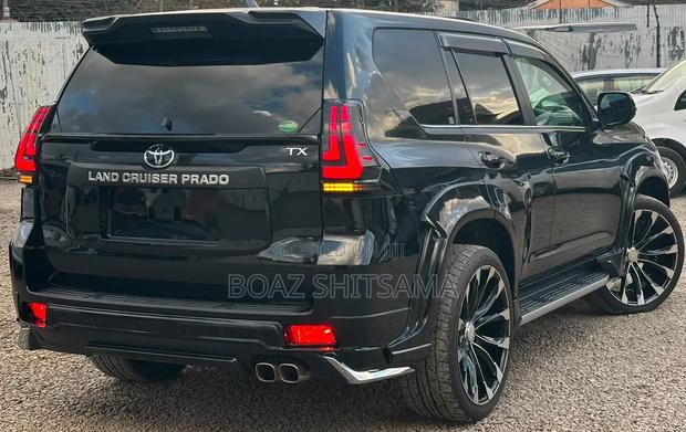 Toyota Land Cruiser 2019 Black