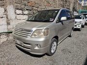 Toyota Noah 2006 Silver for sale