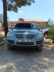 Volkswagen Touareg 2006 Gray for sale