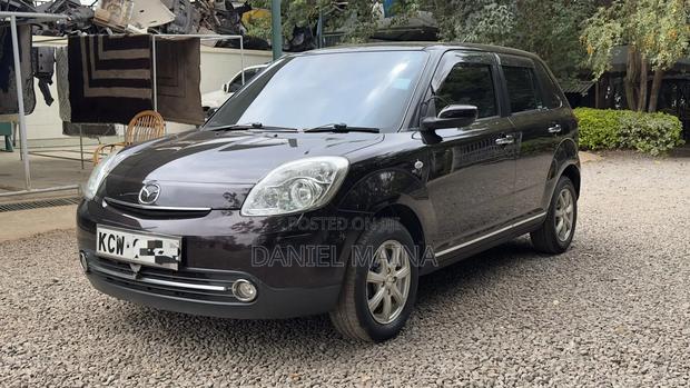 Mazda Verisa 2013 Brown