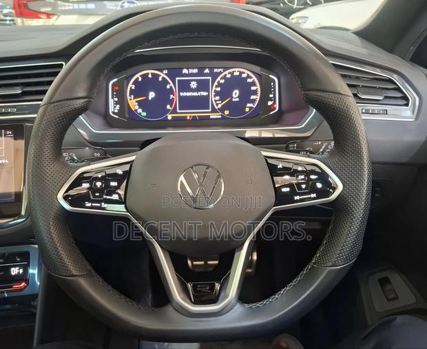 Volkswagen Tiguan 2021 Gray