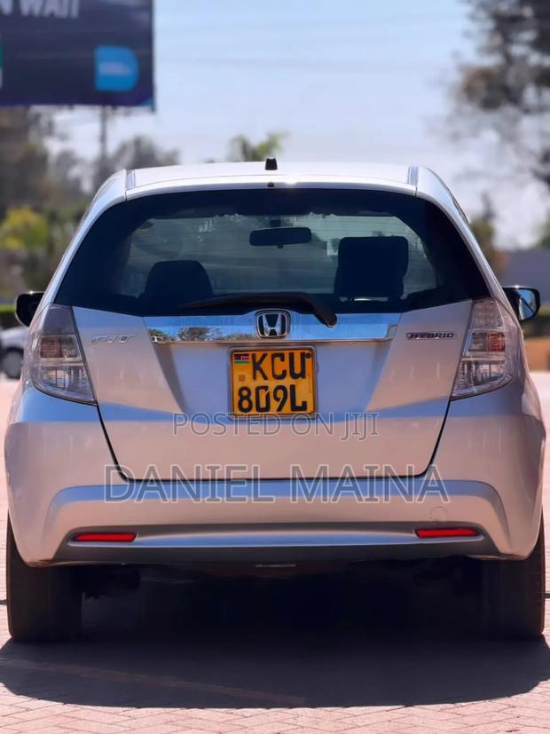 Honda Fit 2012 Silver