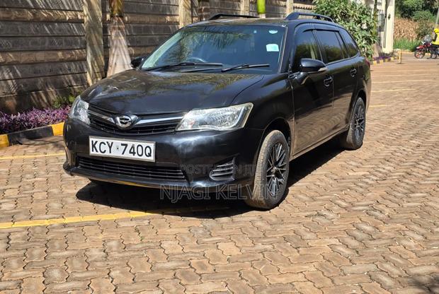 Toyota Corolla Fielder 2014 Black