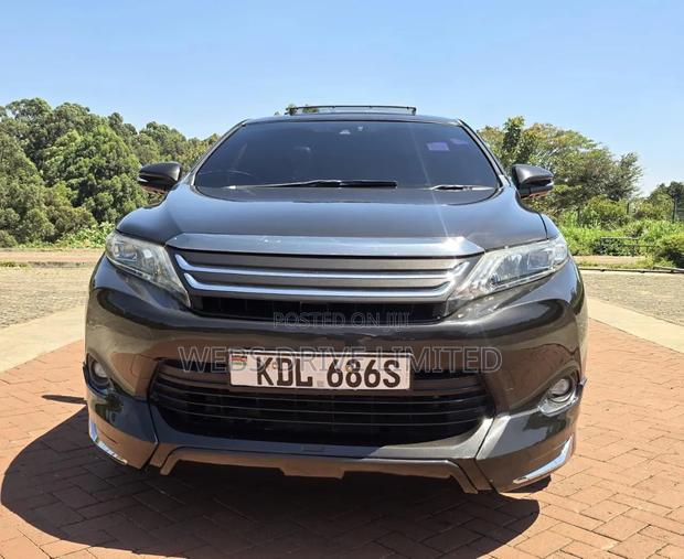 Toyota Harrier 2015 Green