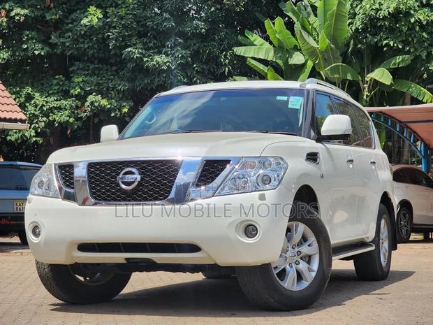 Nissan Patrol 2017 White