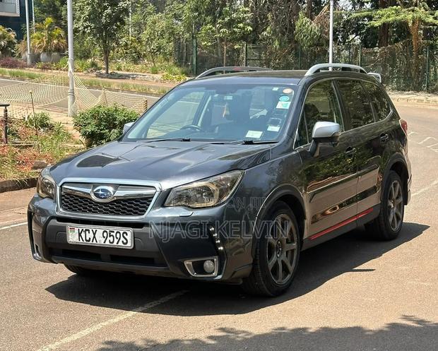 Subaru Forester 2012 Gray