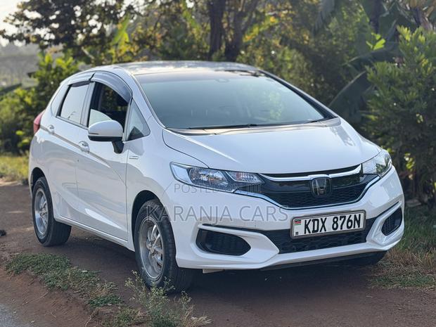 Honda Fit Sport 2018 White