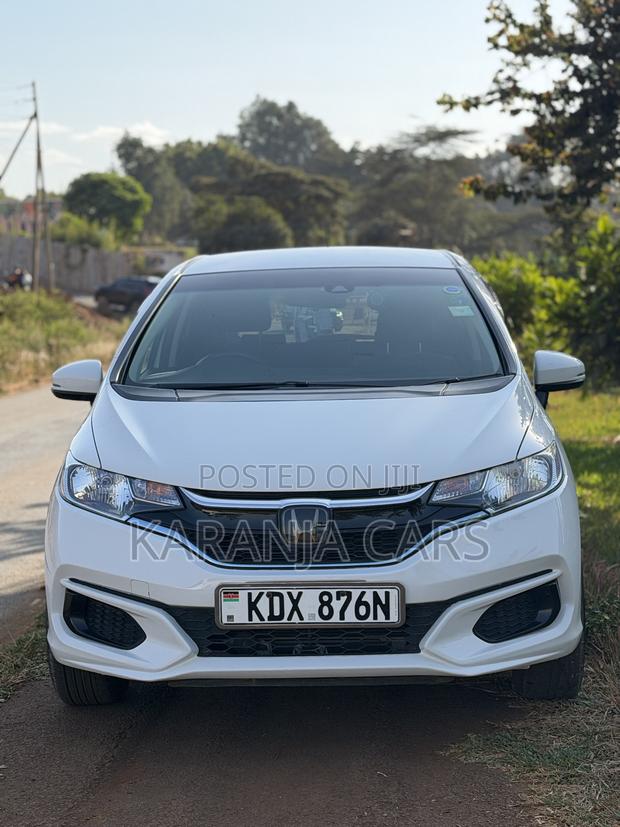 Honda Fit Sport 2018 White