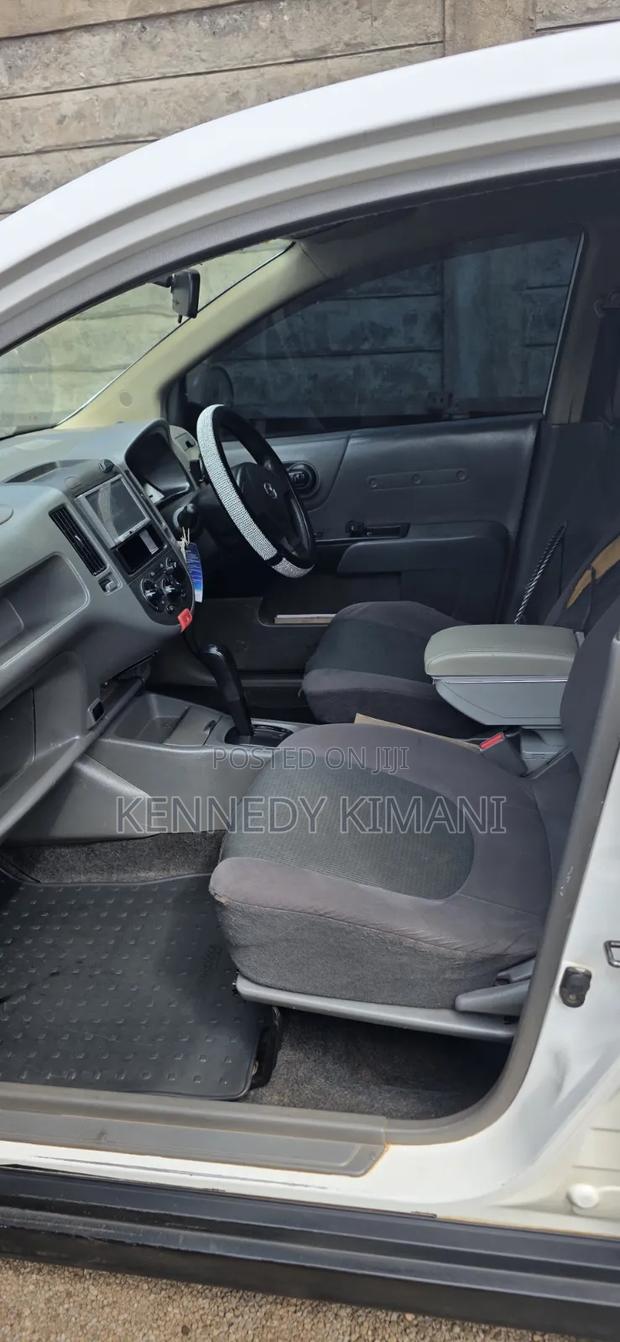 Mazda Familia 2010 White